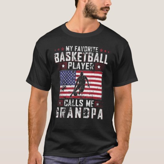Mens My Favorite Basketball Player Calls Me Grandp Tシャツ (正面)