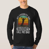 Mens My Favorite Ski Buddies Call Me Dad Funny Ski Tシャツ (正面)