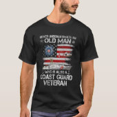 Mens Never Underestimate An Old Man Coast Guard G Tシャツ (正面)