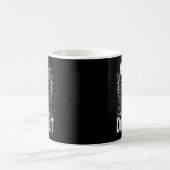 Mens Never Underestimate An Old Man With A Drum Se コーヒーマグカップ (中央)