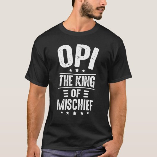Mens Opi King Of Mischief Idea From Grandchildren  Tシャツ (正面)