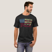 Mens Promote To Brother Est 2023 -ヴィンテージアメリ Tシャツ (正面フル)