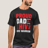 Mens Proud Dad Of A AIDS Warrior AIDS Awareness Re Tシャツ (正面)