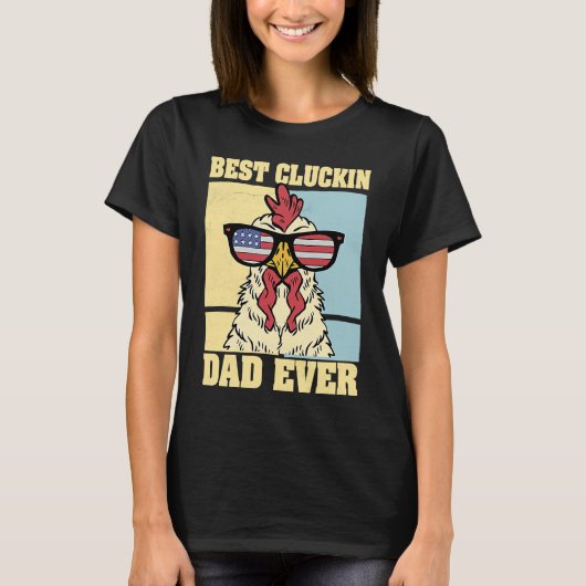 Mens Retro Best Cluckin Dad Ever Chicken Dad Roost Tシャツ (正面)