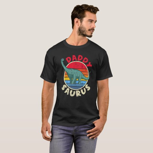 Mens Saurus Daddy I Brachiosaurus Diplodocus I Fam Tシャツ (正面フル)