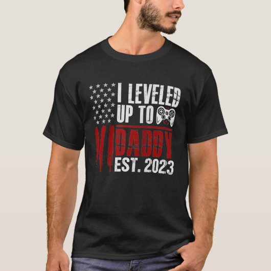 Mens Soon to be Daddy 2023初めてパパAmerican Tシャツ (正面)
