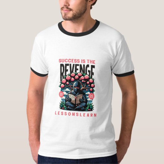 MEN'S SUCCESS REVENGE LESSONS LEARN RINGER TEE Tシャツ (正面)