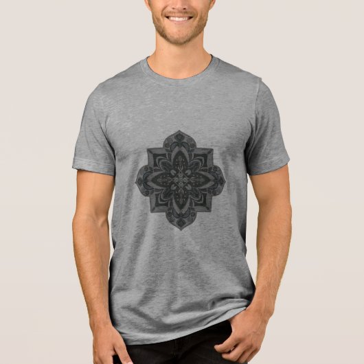 Men's t-shirt with geometric gray & black mandala トライブレンドＴシャツ (正面)