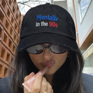Mentally in the 90s Hat Embroidered Baseball Cap 刺繍入りキャップ