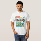 Mentally On Vacation Funny Work Life Balance Tee. Tシャツ (正面フル)
