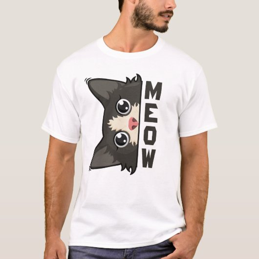 Meow Funny Tuxedo Cat is watching Pun  Tシャツ (正面)