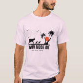 Meow Mode On – Tropical Cat Beach Adventure Design Tシャツ (正面)