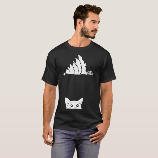 Meowy Catのクリスマスツリーを飾る赤いクリスマス猫 Tシャツ (正面フル)