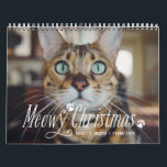 Meowy Christmas Catの写真 カレンダー<br><div class="desc">"Meowy Christmas"と全出血カバーの写真と毎月と背中の個々の写真の上に手を置く</div>