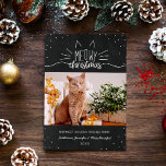 Meowy Christmas - Cat Christmas Photo シーズンカード<br><div class="desc">白い魅力的ハンドレタの書フォントにミオワのクリスマスと黒と白のクリスマスのカードと耳とウィスカーと一緒に。猫の写真を名前や年と一緒に加えて。背景には白い雪の背景に黒い点が付いている。</div>
