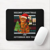 Meowy Christmas Funny Abyssinian Cat Santa Hat Ugl マウスパッド (マウス)