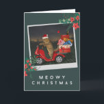 Meowy Christmas - Santa Cat On Scooter With Gives シーズンカード<br><div class="desc">Meowy Christmas - Santa Cat On Scooter With Gift Holiday Card.</div>