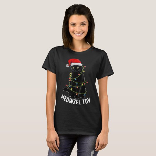 Meowzel Tovブラックキャットハヌッカクリスマスライトカ Tシャツ (正面フル)