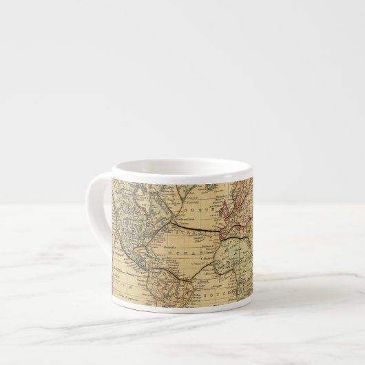 Mercatorsの投射の世界地図 エスプレッソカップ (正面左)