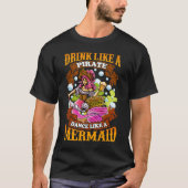Mermaid Pirate Drinking With Sword Treasure Chest  Tシャツ (正面)