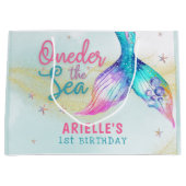 Mermaid Tail Onder the sea 1st birthday Gift Bag ラージペーパーバッグ (正面)
