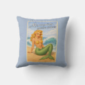Mermaids Make Waves Retro PinUp Coastal Beach Blue クッション (裏面)