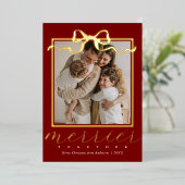 Merrier Together Red Photo Elegant Christmas 箔シーズンカード (立ち正面)