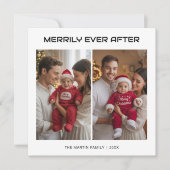 Merrily Ever After Cozy Family Christmas Card シーズンカード (正面)