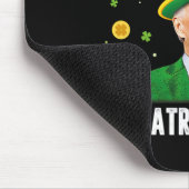 Merry 4th Of St Patricks Day Confused Funny Joe Bi マウスパッド (コーナー)