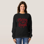 Merry and Bright Typography Christmas Sweatshirt スウェットシャツ (正面フル)
