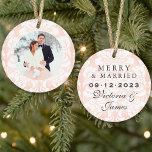 Merry and Married Blush Damask Wedding Photo オーナメント<br><div class="desc">Personalize this elegant wedding newlywed keepsake holiday ornament with your favorite portrait from the wedding day (tip: crop photo to square shape before uploading). A pretty blush pink linen vintage damask pattern frames the photo and provides a decorative background to the stylish custom 'Merry and Married' monogram text on the...</div>