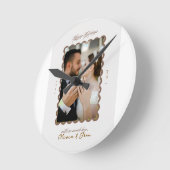 Merry and married first christmas ラウンド壁時計 (傾斜)