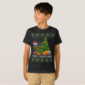 Merry Chrismukkah Happy Hanukkah Ugly Sweater Fami Tシャツ (正面フル)