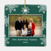 Merry Christmas 2 Photo Green And White Snowflakes セラミックオーナメント (裏面)