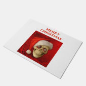 Merry Christmas. Skull wearing Santa hat ドアマット (アングル)