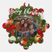 Merry Christmas Wreath Photo Personalized Family N オーナメントカード (正面)