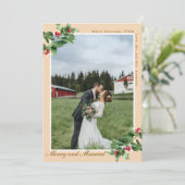 Merry & Married Mistletoe Holly 2 Photo Christmas シーズンカード (スタンド正面)