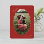 Merry Red Scallop Frame Holiday Photo Card 箔シーズンカード (立ち正面)
