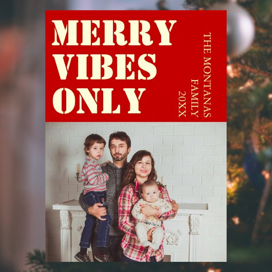 Merry Vibes Only Family Photo Rich Red 箔シーズンカード