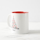 Merry Woofmas Mug – Paw Print Christmas Tree Cup  ツートーンマグカップ (正面左)