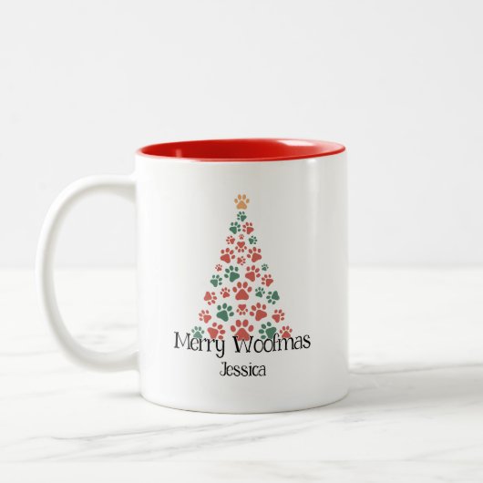 Merry Woofmas Mug – Paw Print Christmas Tree Cup  ツートーンマグカップ (左)