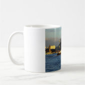 Merseyフェリー及びリヴァプールの水辺地帯 コーヒーマグカップ (左)