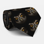 Mesmerizing Golden Eyes of a Spectacled Owl ネクタイ (ロール)