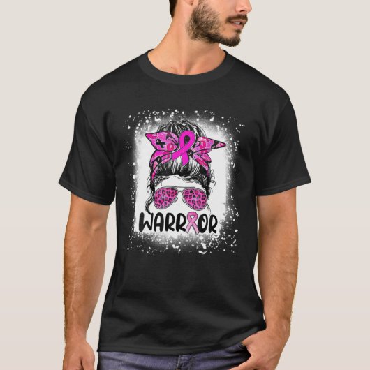 Messy Bun Leopard Glasses Warrior Breast Cancer Aw Tシャツ (正面)