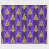 Metallic Gold Christmas Trees on Purple Christmas ラッピングペーパー (フラット)