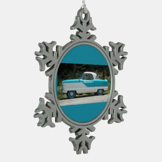 Metropolitian小さく青いNashかわいくクラシックな車 スノーフレークピューターオーナメント (左)