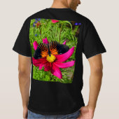 Mexican aster flower with a Doris Longwing Butterf Tシャツ (裏面)