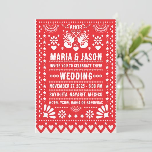 Mexican Red Papel Picado Fiesta Folk Art Wedding 招待状 (スタンド正面)