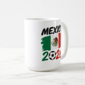 Mexico 2026 Soccer Fan Design with Football コーヒーマグカップ (正面右)