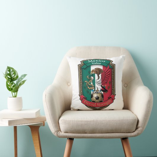 Mexico Eagle Ascent, Mexican Flag Gift クッション (椅子)
